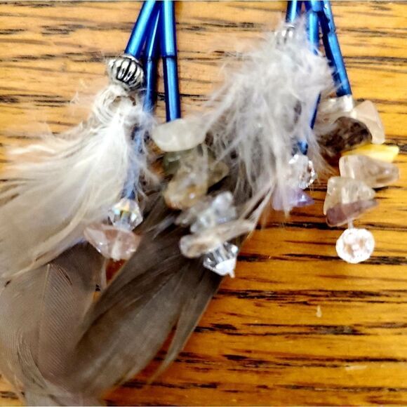 NWT! Artisian handmade feather crystal earrings - Picture 8 of 10